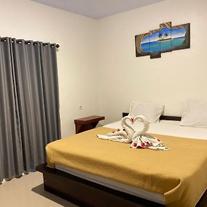 Eternal Rooms Tanjungkarang Exterior photo