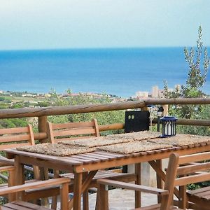 Aaa View Private Terrace Outdoor Heated Hot Tub Family Fun Villa Badalona Exterior photo