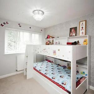 Budget Bunk Bed Room In Solihull Exterior photo