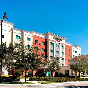 Courtyard By Marriott Miami Homestead Exterior photo