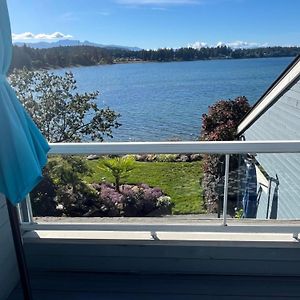 Aloha Cottage, Nanoose Bay - 2 Bdrm Oceanfront Unit With Private Deck Exterior photo