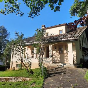 Pepper House Bed and Breakfast La Chaux De Fonds Exterior photo