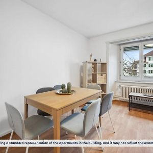 Apartment In The Heart Of Oerlikon Zürich Exterior photo