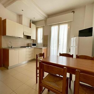 20, Trilocale Fronte Mare Appartement Bordonchio Exterior photo