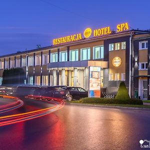 Hotel&SPA Odeon Boguchwała Exterior photo