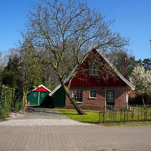 Het Roodborstje Met Hottub En Sauna 4-Persoons En 1 Huisdier Villa Lievelde Exterior photo