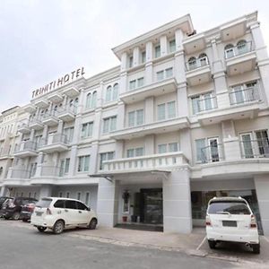 Triniti Hotel Batam Nagoya Exterior photo