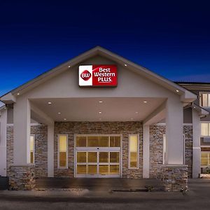 Best Western Plus Flint Airport Inn & Suites Exterior photo