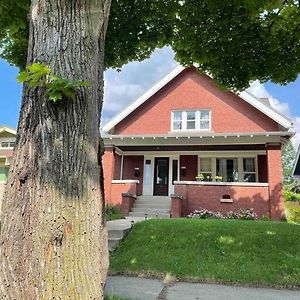 Charming Spacious Duplex! Appartement Milwaukee Exterior photo