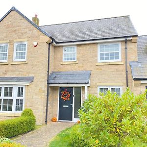 Showtime! Ashtree Holiday Home In Barnard Castle Exterior photo