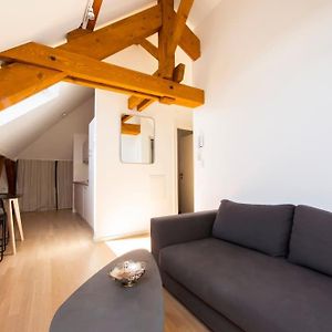 Charming Loft Studio in Chailly - Prime Central Location AC1 Appartement Lausanne Exterior photo