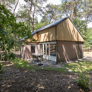 Nice Bungalow In A Car-Free Park Villa Vlierden Exterior photo