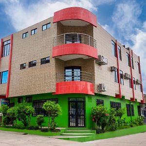 Hospedaje Las Amazonas Hotel Iquitos Exterior photo