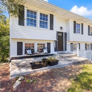 Localstr - Poolside Family Home Near Dc Waldorf Exterior photo