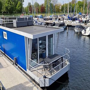 Nice Harbor Lodge Located In The Marina Naarden Exterior photo