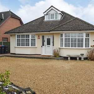 Redcot Holiday Bungalow Villa Peover Superior Exterior photo