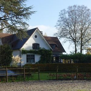 Huisje Bommelstein Hotel Joure Exterior photo