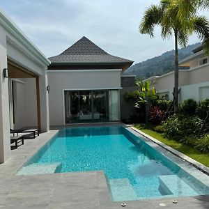 Luxury Breeze Villa With Private Pool & Maid Phuket Exterior photo