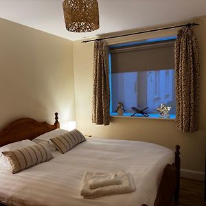 Cosy Double Room With Dedicated Bathroom Naas Exterior photo