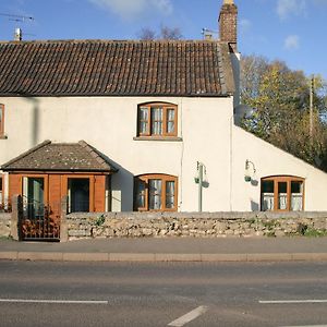 The Cottage Wells Exterior photo