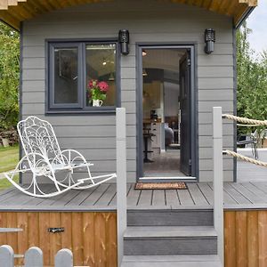 Ponsford Ponds Jacks Shepherd Hut - Bcponhut Villa Cullompton Exterior photo