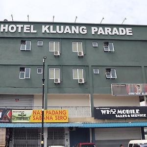 Room V Kluang Parade By Secom Exterior photo