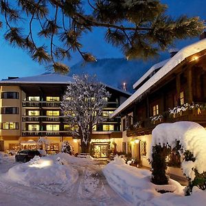 Familiengut Hotel Burgstaller Döbriach Exterior photo