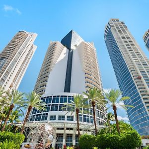 Trump International Deluxe 2 Queen Bed Ocean Front Appartement Sunny Isles Beach Exterior photo