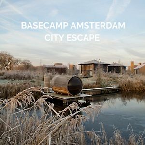 Basecamp Amsterdam Hotel Exterior photo