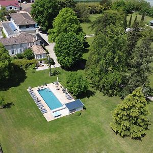 Chateau Destinee Bed and Breakfast Saint-Seurin-de-Prats Exterior photo