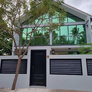 Island Pearl Escape Villa Velidhoo Exterior photo