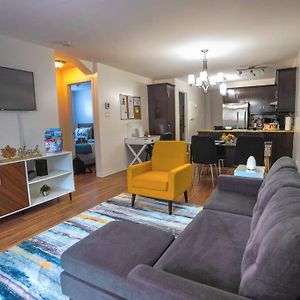 Lacay Apartement - Modern 1 Or 2 Bedrooms Unit Laval Exterior photo