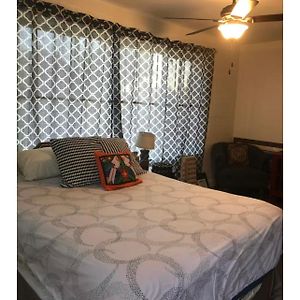 Super Private Studio With Bathroom 7 Miles To Downtown La With Parking Maywood Exterior photo