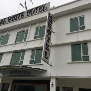 Pearl White Hotel Johor Bahru Exterior photo