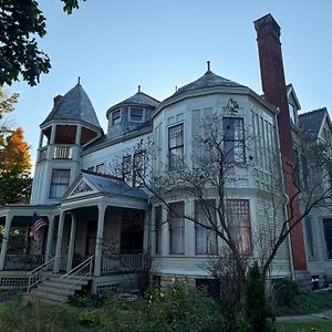 Haslett House - A Gilded Age Estate Bed and Breakfast Fort Plain Exterior photo