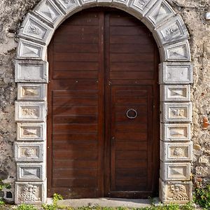 Maison De Curtis Bed and Breakfast Policastro Bussentino Exterior photo