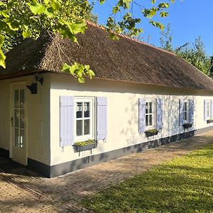 Lingeliefde Logement Complete Studio Met Eigen Keuken En Badkamer Bed and Breakfast Acquoy Exterior photo