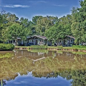 Great Wood Lodges Flaxton Exterior photo