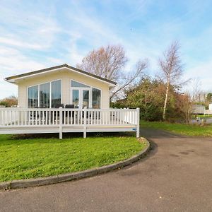 3 Bure Close Villa Great Yarmouth Exterior photo