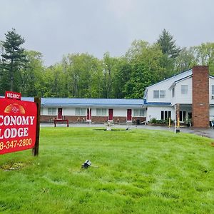 Economy Lodge 682 Main St Sturbridge Exterior photo