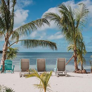 Guana Beach Inn Great Guana Cay Exterior photo