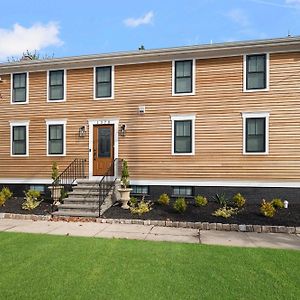 Historic Cozy 3-Bedroom House Cranston Exterior photo