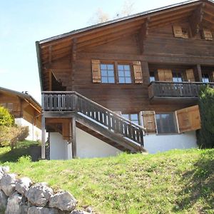 Apartment Les Hivernants - EG links Gstaad Exterior photo