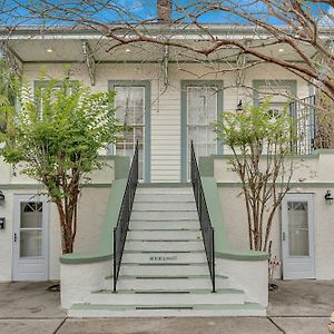 3 Bedroom - Uptown Funk Retreat New Orleans Exterior photo