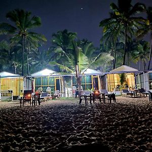 Kashinath Beach Huts Bed and Breakfast Agonda Exterior photo