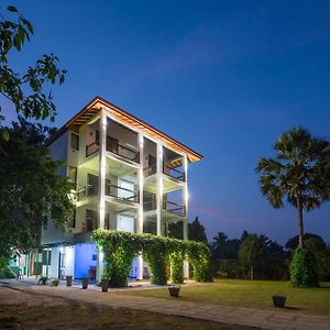 Abhayawewa Resort Anuradhapura Exterior photo