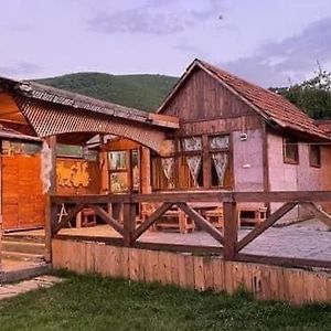 Особняк Hotel Vanadzor Exterior photo