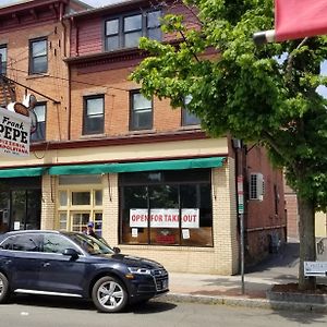 Beautiful Wooster Sq. Getaway - Great Neighborhood Appartement New Haven Exterior photo