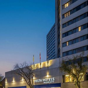 Delta Hotels by Marriott Saskatoon Downtown Exterior photo