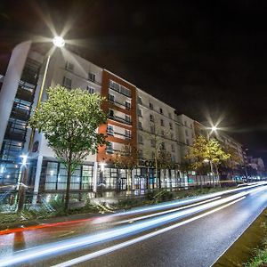 Courtyard By Marriott Paris La Defense West - Colombes Hotel Bois-Colombes Exterior photo